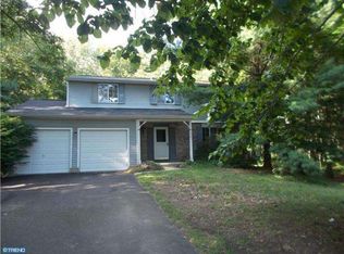 1915 Columbus Rd, Burlington, NJ 08016