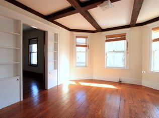 92 Rogers Ave, Somerville, MA 02144