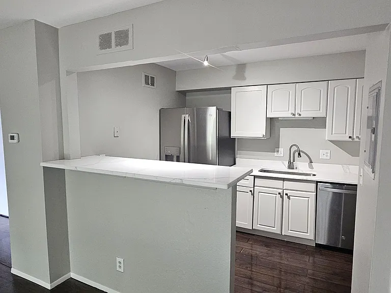Shiawassee Cir — Photo 3