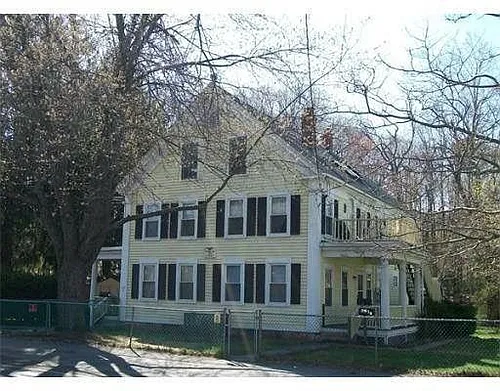 161 Main St #B Photo 1