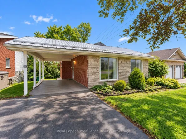 46 Gearin St, Quinte West, ON K8V 3Y1