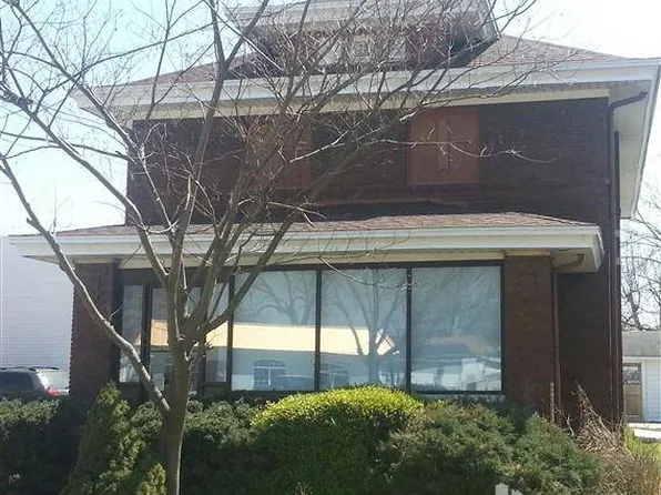 1815 Washington Ave, Vincennes, IN 47591