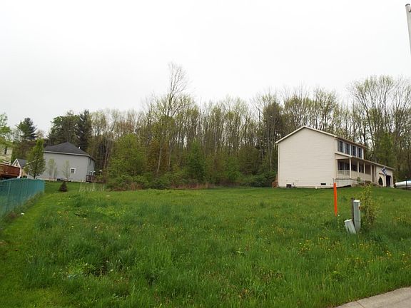 4th image of NULLA Apple Blossom Ln
