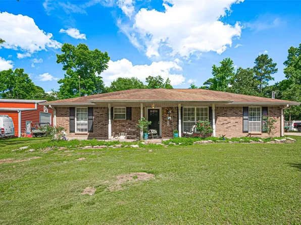 30926 Hilltop Ln, Magnolia, TX 77354
