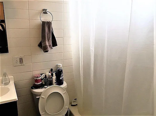 Rented by Brooklyn Group | media 10