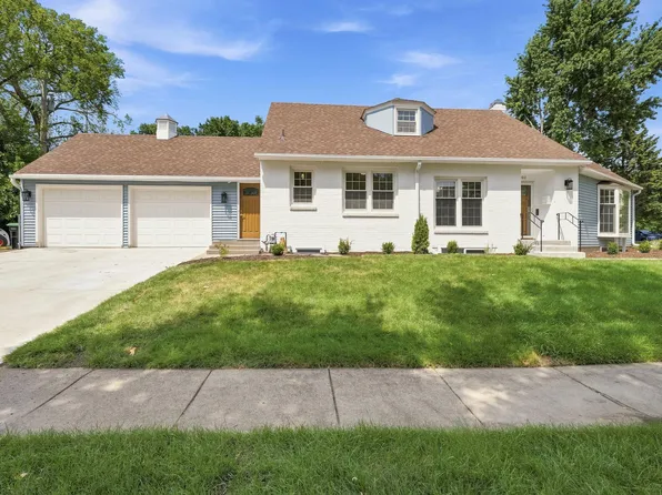 4920 Sunnyside Rd, Edina, MN 55424