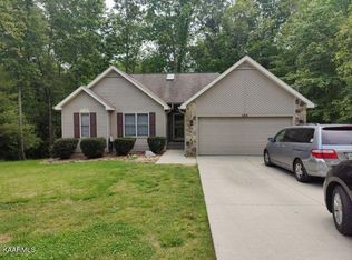 105 Hilton Ln, Fairfield Glade, TN 38558