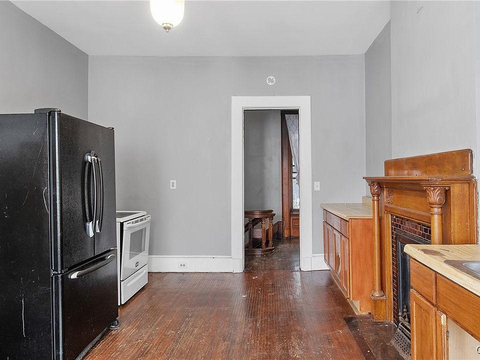 10th image of this home