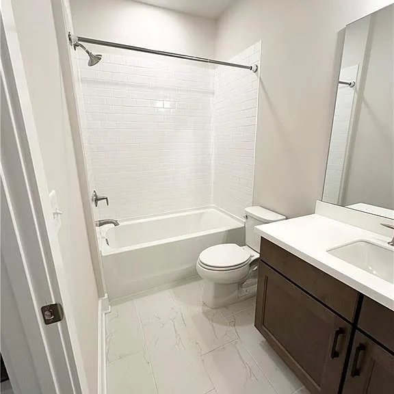1237 Waldon Xing — Photo 20