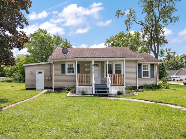 2110 E Erzinger St, Kankakee, IL 60901