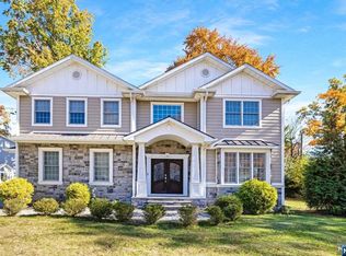 10 Cranford Rd, Glen Rock, NJ 07452