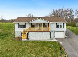 247 Hallock Dr, Abingdon, VA 24210