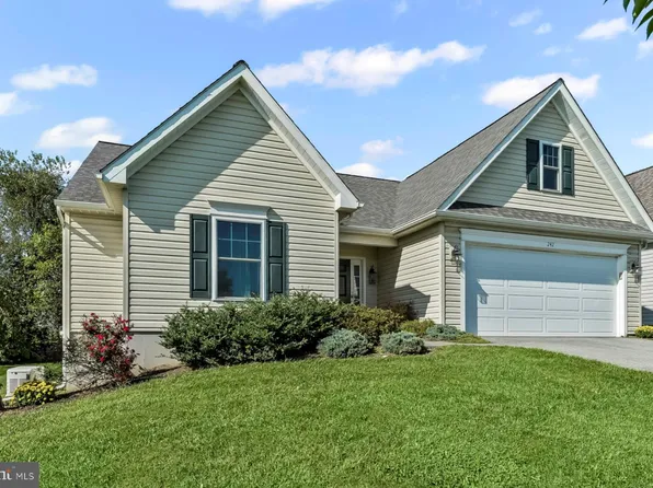 242 Greenwood Dr, Oxford, PA 19363