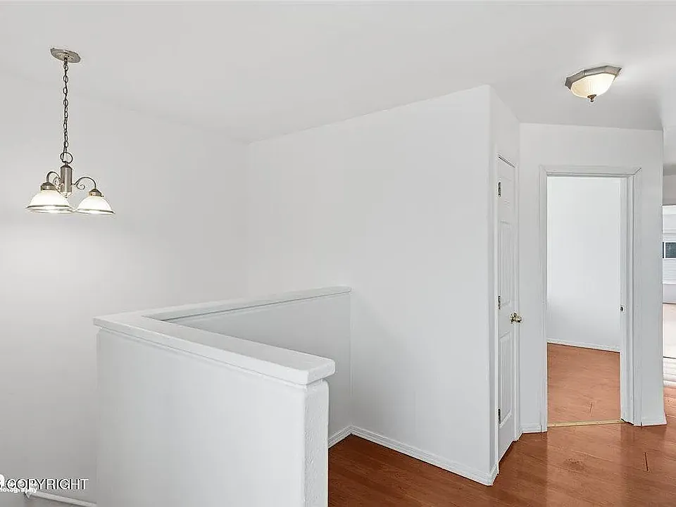5500 Alora Loop
