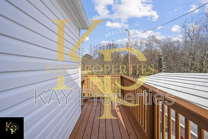 2 bed, 2.0 bath, 784 sqft, $1,600 — Photo 3