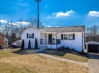 3757 Temple Dr, Lexington, KY 40517