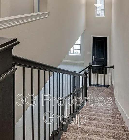 913 Ponds Edge Ln — Photo 16