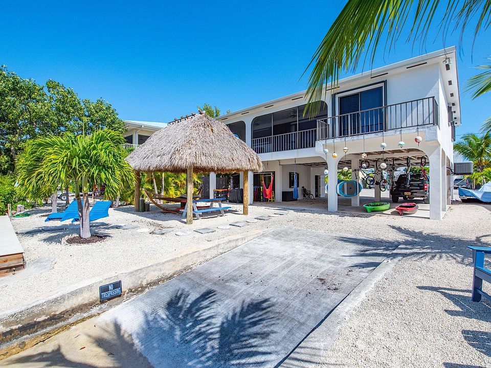 1032 Caribbean Dr E, Summerland Key, FL 33042 | Zillow
