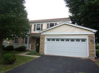 5645 Barnwood Dr, Gurnee, IL 60031