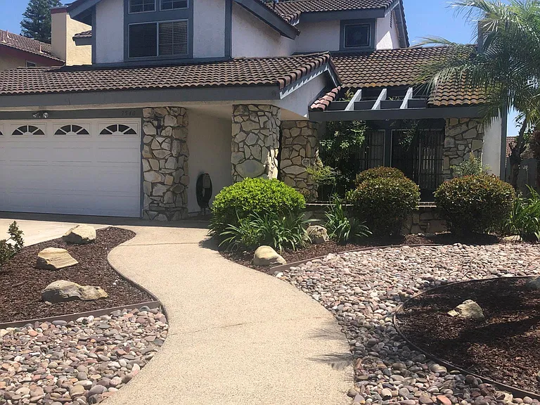 7540 Bannister Ln — Photo 1