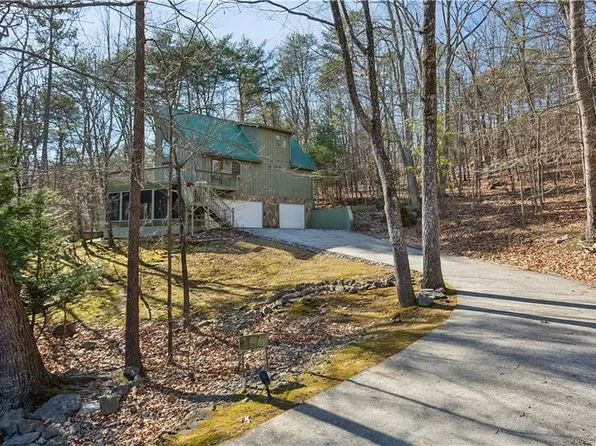 106 Lakewood Dr, Waleska, GA 30183