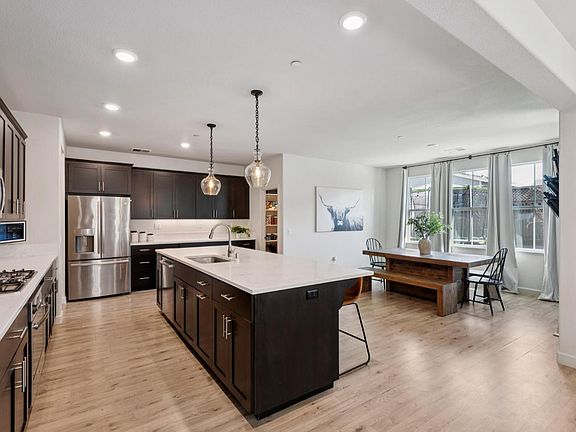 4th image of 7620 Watson Drive