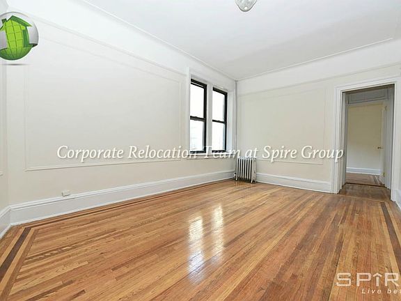 2nd image of 2205 37th St APT 03F
