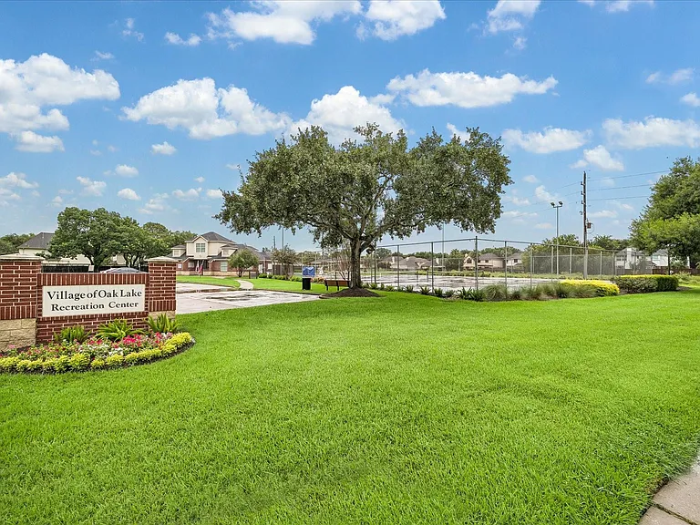 16326 Brush Meadow Ct — Photo 20