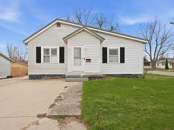 615 N Whitley St, Columbia City, IN 46725