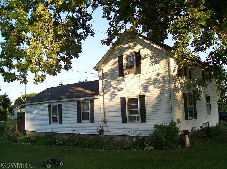 1st image of 928 S Hillsdale St