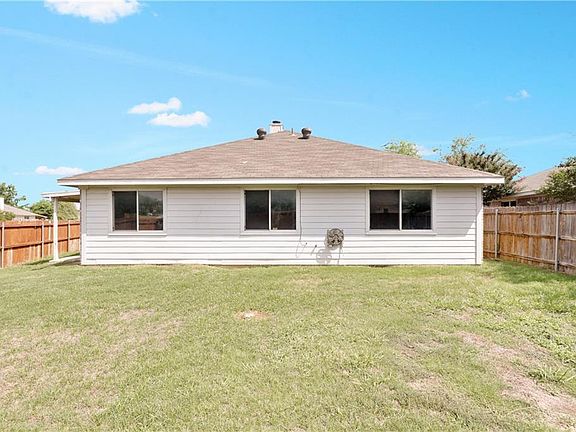 5th image of 8700 Lake Springs Trl