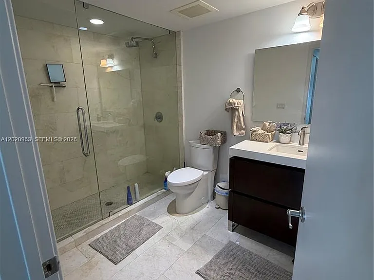 185 SW 7th St #3209 — Photo 49