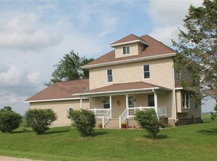 1394 Union Ave, Lamont, IA 50650