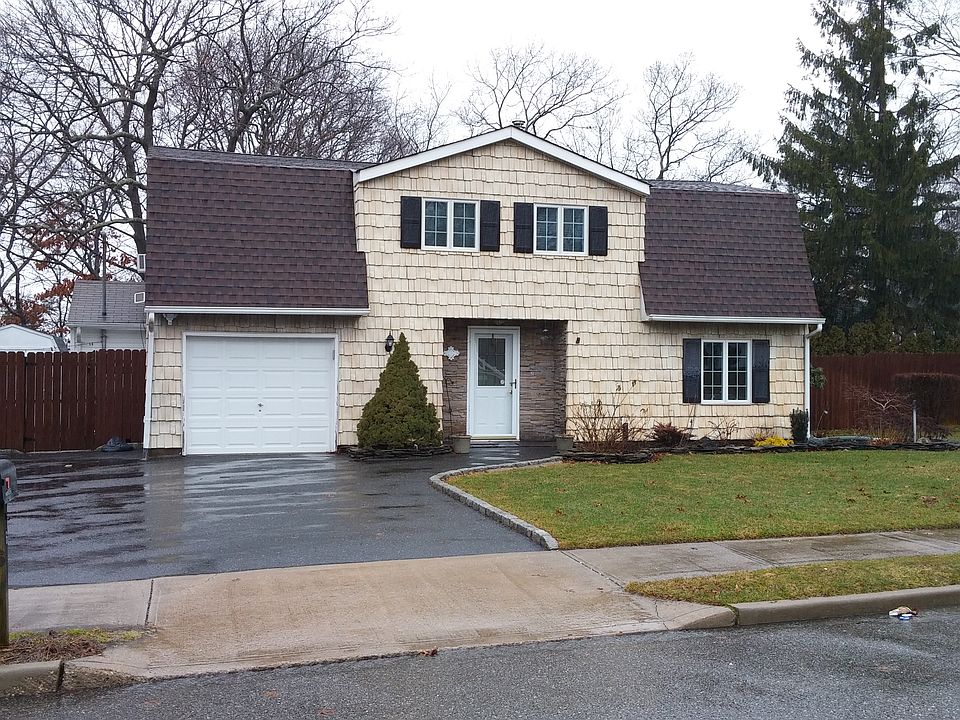 1st image of 6 College Hills Dr