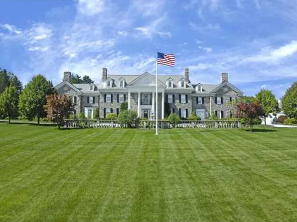 550 Round Hill Rd, Greenwich, CT 06831