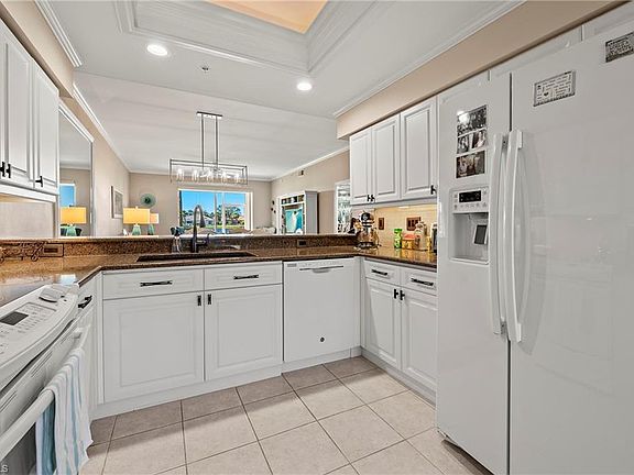 5th image of 26330 Sunderland DR #5105