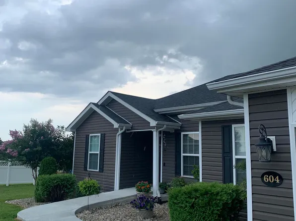 604 Doral Ct, Berea, KY 40403