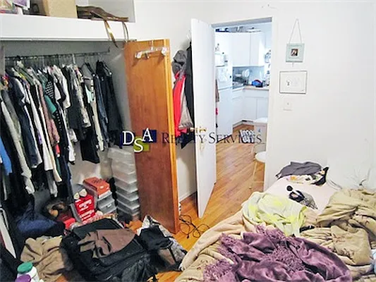 Rented by DSA Realty | media 50