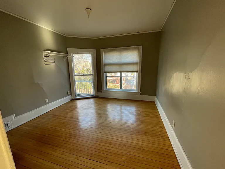 2317 E Park Pl — Photo 16