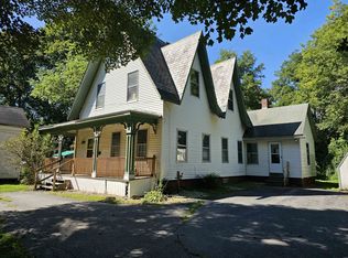 14 Cherry Hill St, Bellows Falls, VT 05101