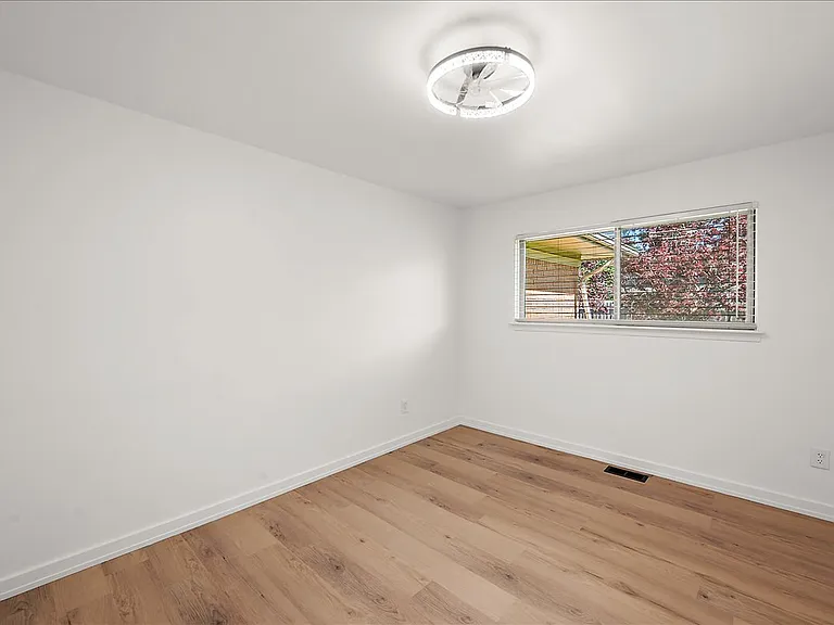 11489 Anna Lisa Dr — Photo 25