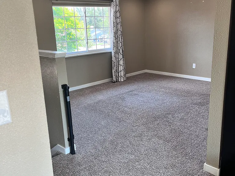 318 De La Vista St — Photo 15
