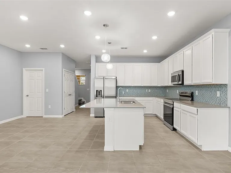 7078 Twilight Bay Dr — Photo 10