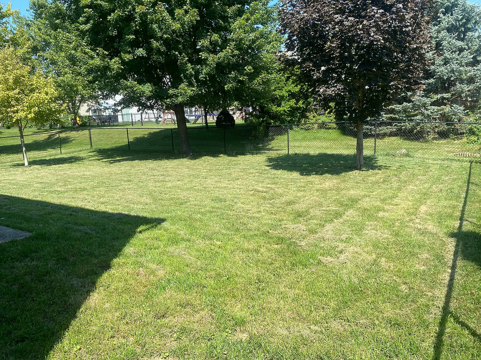 3 bed, 2.5 bath, 1440 sqft, $2,050 — Photo 2