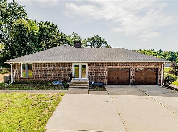 2nd image of 7118 Strupwood Ct