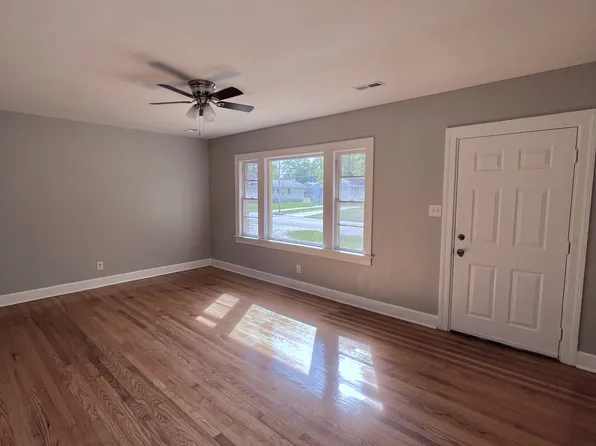 1111 Crawford St S #1113, Wilson, NC 27893
