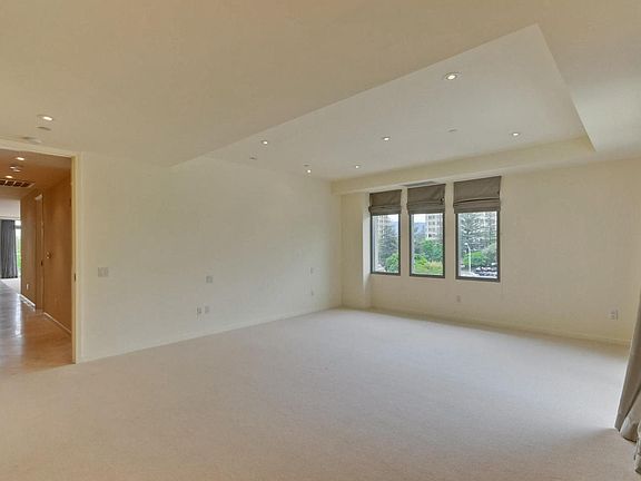 4th image of 2825 El Camino Real Suite 300