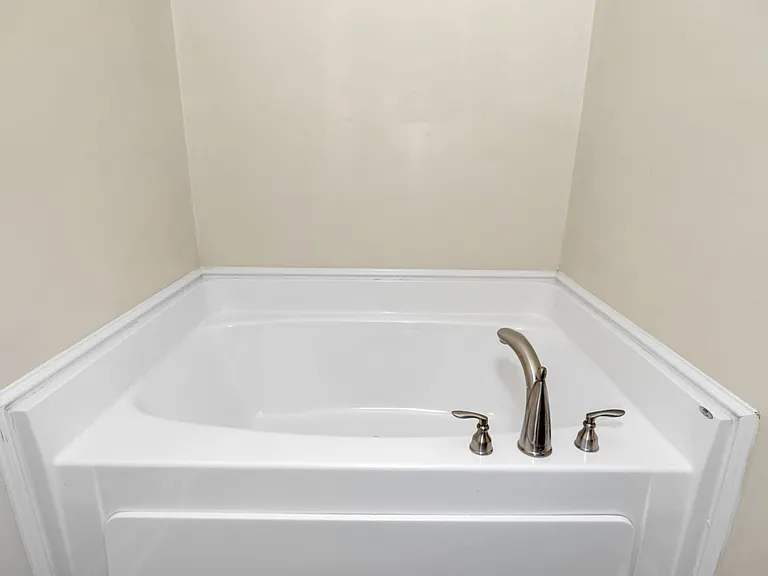 130 Tybee Dr — Photo 34