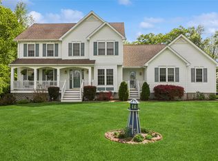 15 Evergreen Dr, Wappingers Falls, NY 12590