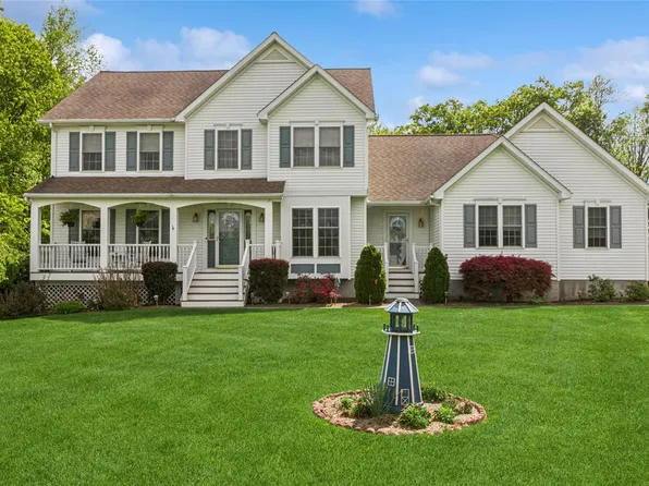 15 Evergreen Drive, Wappingers Falls, NY 12590